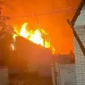 Ворожа атака на Київщину: постраждали працівники хлібозаводу, у Білій Церкві горів житловий будинок