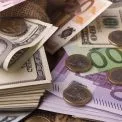 Курс валют на 5 жовтня: стабільний долар і несподівана помилка РБК-Україна