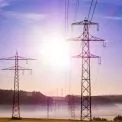 Удар по підстанції на Київщині: двоє енергетиків поранені, без світла — майже 10 тисяч родин