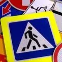 У Києві встановлять 2,5 тисячі нових дорожніх знаків на зупинках громадського транспорту