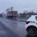 На Київщині стався витік азотної кислоти: ДСНС запевняє — загрози для людей немає