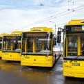З 20 жовтня у Києві змінять рух через Подільський міст під час тривог: нові маршрути автобусів