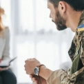 Ветеран — ветеранам: як працює гаряча лінія психологічної підтримки для захисників