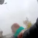 У Києві поліцейські врятували жінку, яка хотіла стрибнути з четвертого поверху
