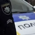 «Захищала» місцевого мешканця від ТЦК: у Княжичах жінка вдарила поліцейського палицею по голові