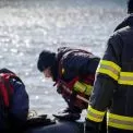 Не втрималися на хвилі: на Київському водосховищі загинув рибалка після перекидання човна