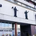 Магія вогню і незламності: у Києві відкрили виставку сучасної кераміки, скла та металу