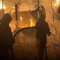Нічна тривога в Калинівці: рятувальники погасили пожежу в житловому будинку