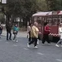 Трамвай повертається на Глибочицьку, але без зупинкових платформ і велодоріжок