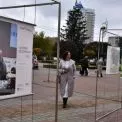 «Дотики підтримки»: фотовиставка про людяність і єдність мандрує громадами Київщини
