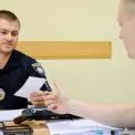 Кияни задекларували понад 1,3 тисячі одиниць зброї та 430 тисяч набоїв