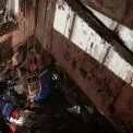 У Деснянському районі тривають пошуки під завалами зруйнованої багатоповерхівки