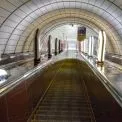 553 зупинки ескалаторів за жовтень: метрополітен назвав найпоширеніші порушення