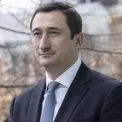 НАБУ просить арештувати ексвіцепрем’єра Олексія Чернишова у справі про “пральню” та $1,2 млн готівкою