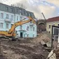 На Подолі розбирають останні флігелі Садиби Носача під приводом «археології»