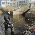 У Києві розчищають Либідь: місто готує річку до паводків і зими