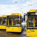 Пошкоджена контактна мережа: у Києві коригують роботу маршрутів після нічного удару