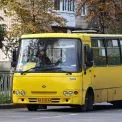 Менше маршрутних таксі на лініях: у столиці відновлюють роботу після ранкової атаки