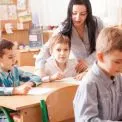 Київ тримає лідерство: 98% школярів повернулися до класів попри війну