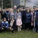 На території столичної лікарні №4 з’явився «Сад Надії» — тут висадили 50 молодих дерев.