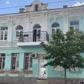 Історична будівля у серці Подолу знову належить громаді: суд скасував махінації з підробленими документами