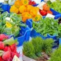 Свіже м’ясо, овочі та зелень: Київ проводить продовольчі ярмарки у шести локаціях