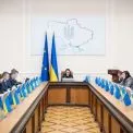 Київ платить найбільше — хто заробляє на держслужбі і чому це важливо саме для столиці
