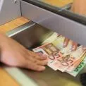 Валюта пішла вгору: де в Києві найдешевше купити долар і євро