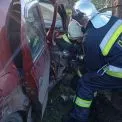 На Київщині зіштовхнулися два авто: пасажирку довелося вирізати з салону