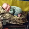 Пенсія дітям загиблих військових: які виплати отримують київські родини у 2025 році