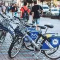 Киян кличуть вплинути на ПДР: у столиці готують нові правила для велосипедів і електросамокатів