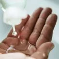 Лубриканти на водній чи силіконовій основі: у чому реальна різниця