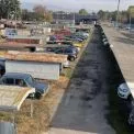 Суд зобов’язав кооперативи повернути громаді землю під автостоянками на Попудренка