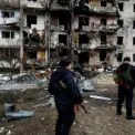 Жити серед руїн: чому кияни роками чекають на ремонт пошкоджених будинків
