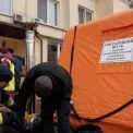 Київ у рятувальному режимі: ДСНС ліквідовує наслідки атаки в трьох районах