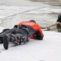 Крижана пастка на Київщині: рибалки провалилися під тонкий лід