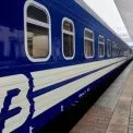 Пасажирів вивели на мороз, Інтерсіті став у полі: збої на залізниці 1 січня