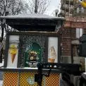 Побори за незаконні кіоски: у Києві завершили розслідування щодо посадовця РДА