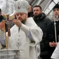 Йордан у Гідропарку: як у Києві святкували Водохреще-2026 та чому ПЦУ застерігає від «свята ополонки»