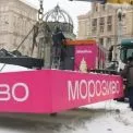 Київ очищує центр: на Майдані демонтували черговий МАФ