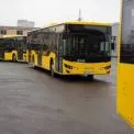 Чому гуманітарний транспорт не виходить на маршрути в Києві: відповідь уряду
