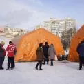 У Києві працюють мобільні пункти Червоного Хреста для обігріву
