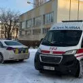 Напад у навчальному закладі Києва: учень поранив двох людей, працює поліція