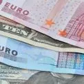 Долар і євро зростають: де в Києві сьогодні найвигідніший обмін
