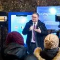 У Києві на вокзалі з’явився велетенський смартфон — символ роумінгу з ЄС