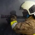 Пожежа в гаражному кооперативі на Солом’янці: згоріло авто, ще одне пошкоджене