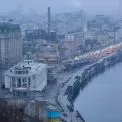 Київ без блекауту, але з холодом: 127 будинків і далі без опалення