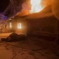 Пожежа в господарській будівлі на Фастівщині: чоловіка госпіталізували з опіками