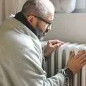 Холодний ранок у столиці: у Києві близько 50 багатоповерхівок все ще залишаються без тепла