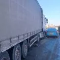 Аварія на Столичному шосе: київських водіїв попереджають про значні затори в бік Видубичів